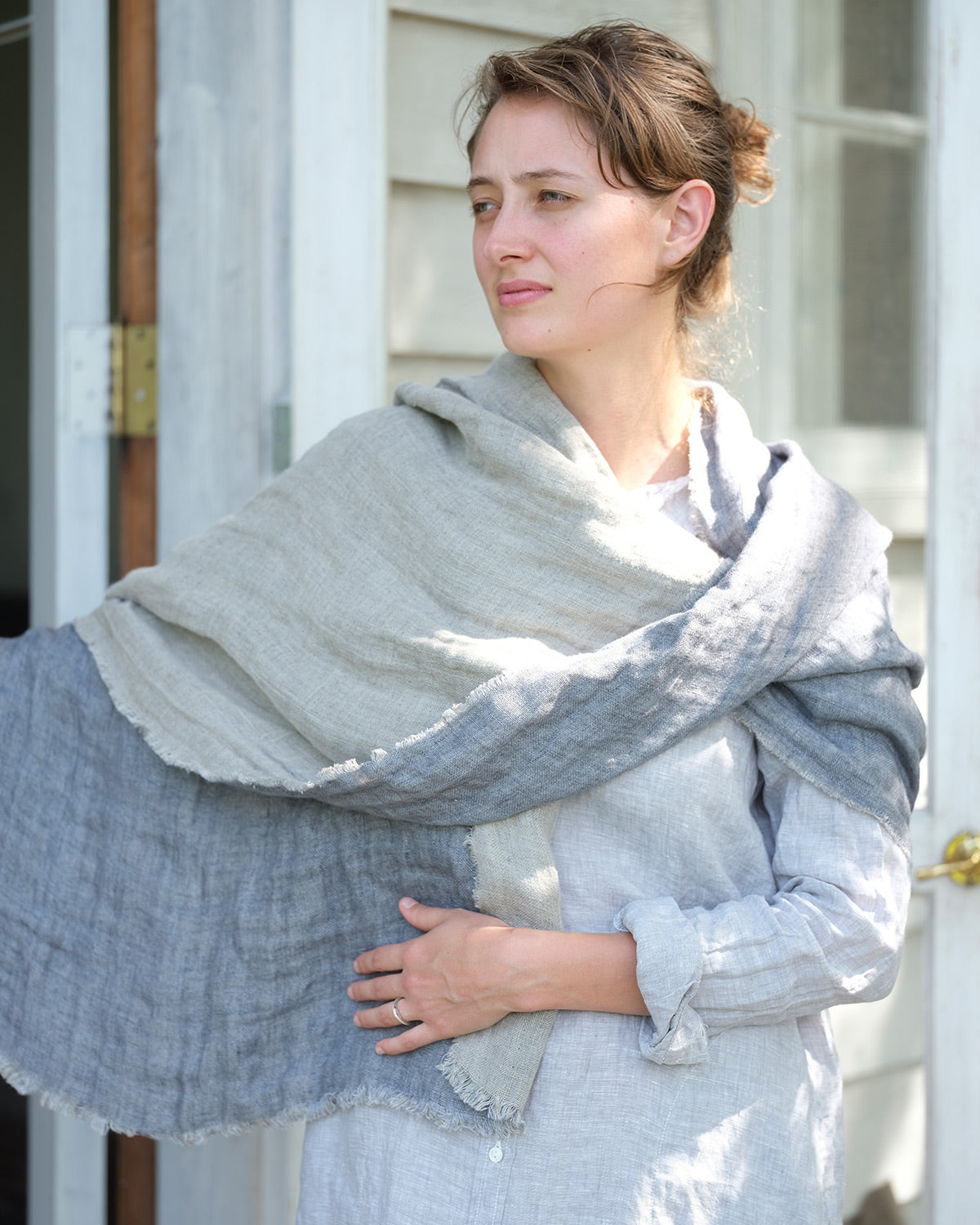 Double-Sided Linen Wrap Scarf- Light Blue/Natural – artemesia