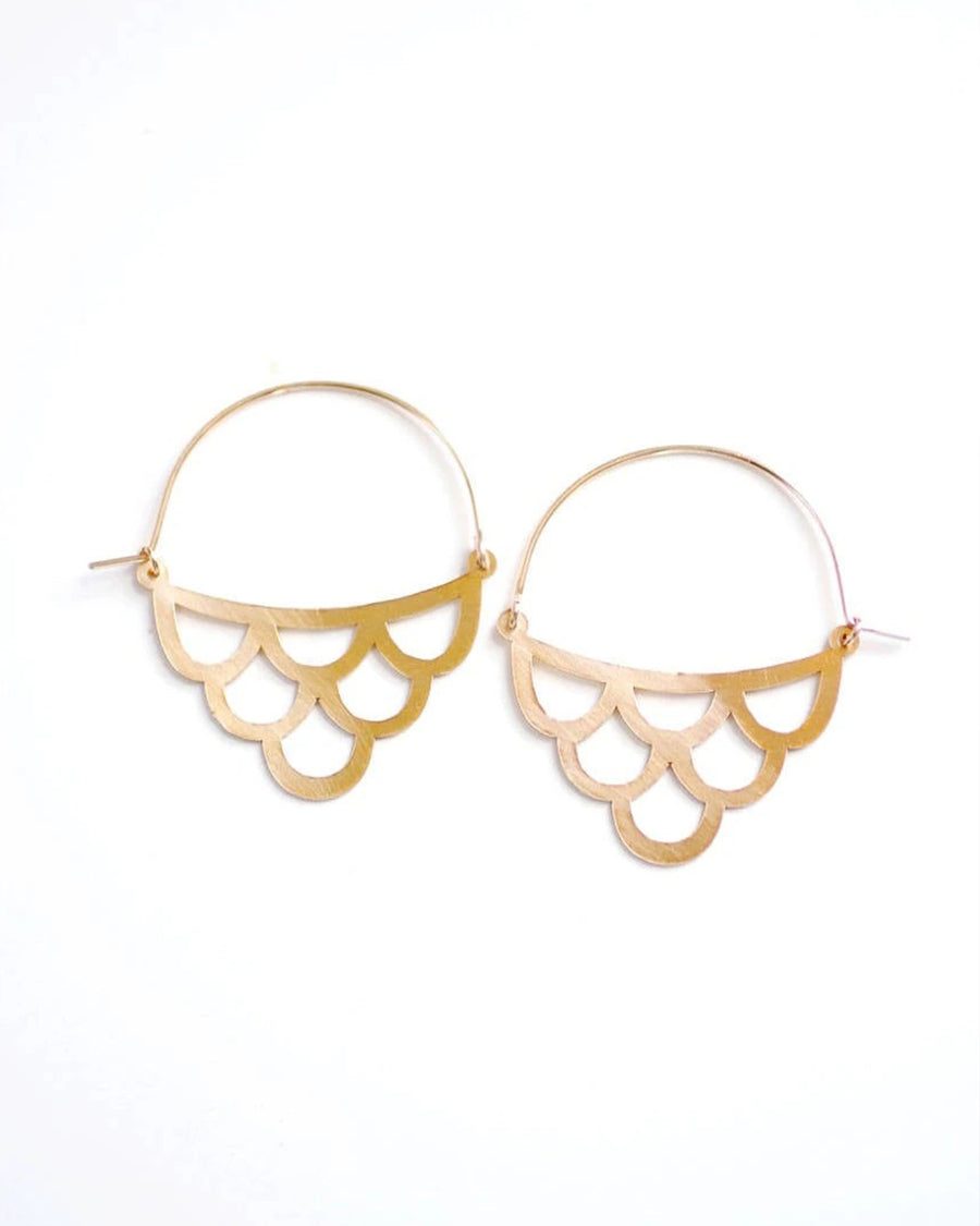 Scallop Wave Hoops