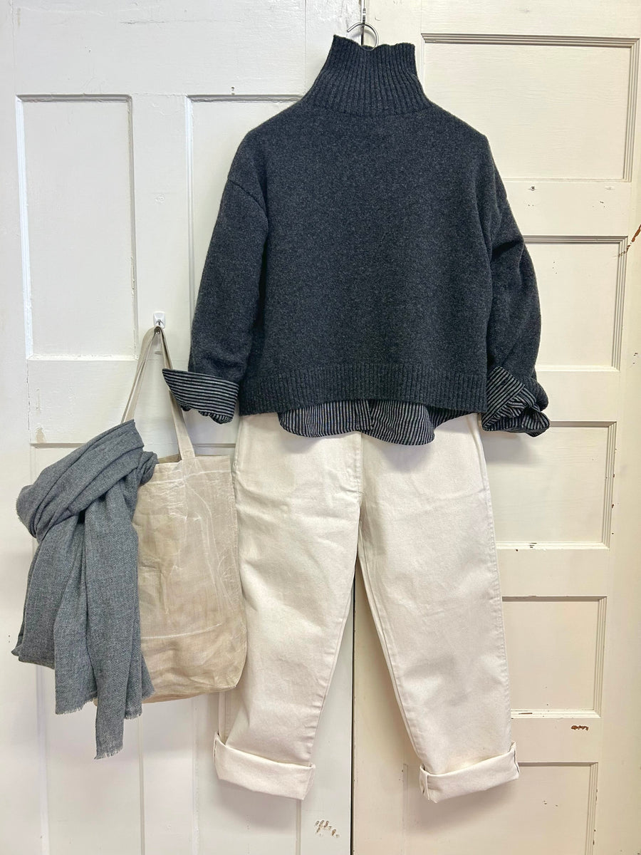 Greta Turtleneck